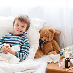 Kdy nechat nemocné dítě doma?