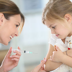 Nežádoucí účinky očkování? Zahoďte zbytečné obavy